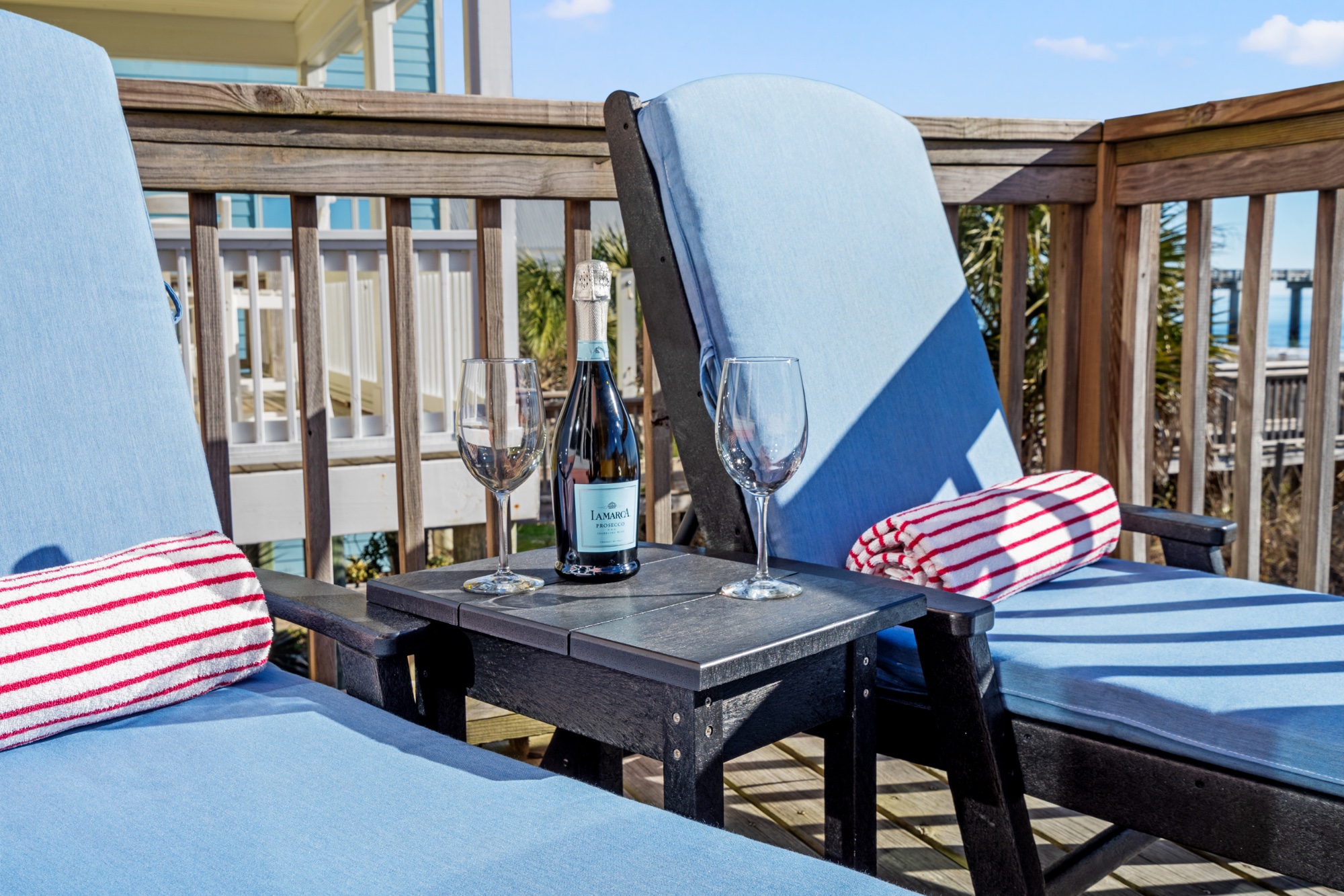 Covered porch with outdoor dining